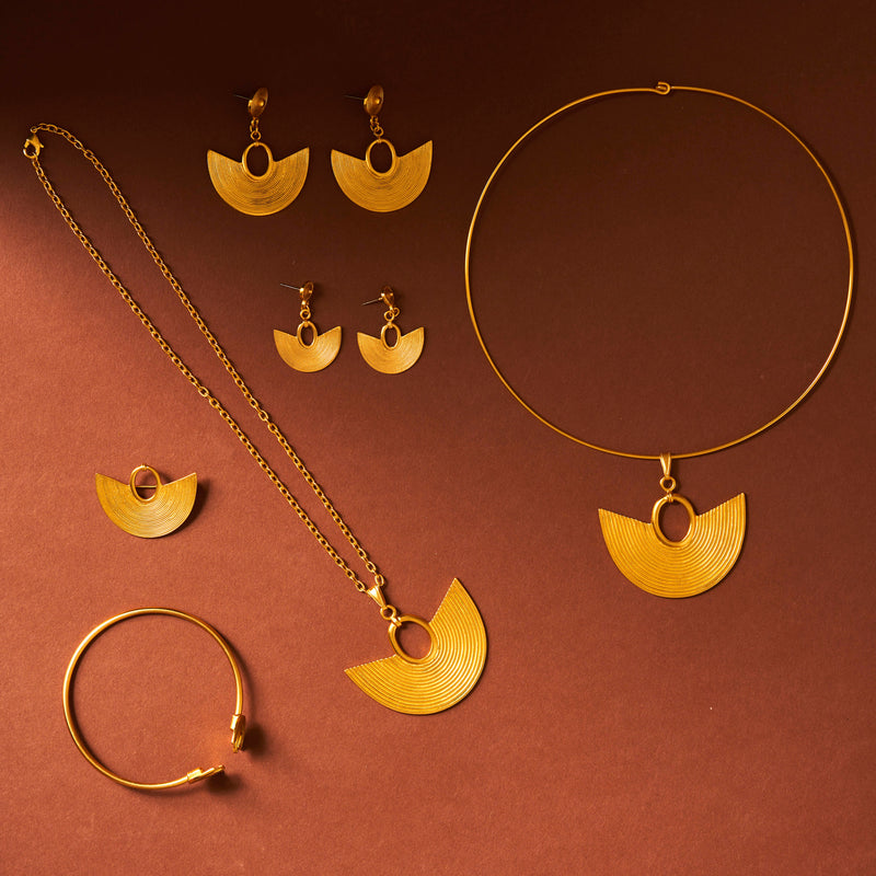 Artisan Gold Precolombino Jewellery